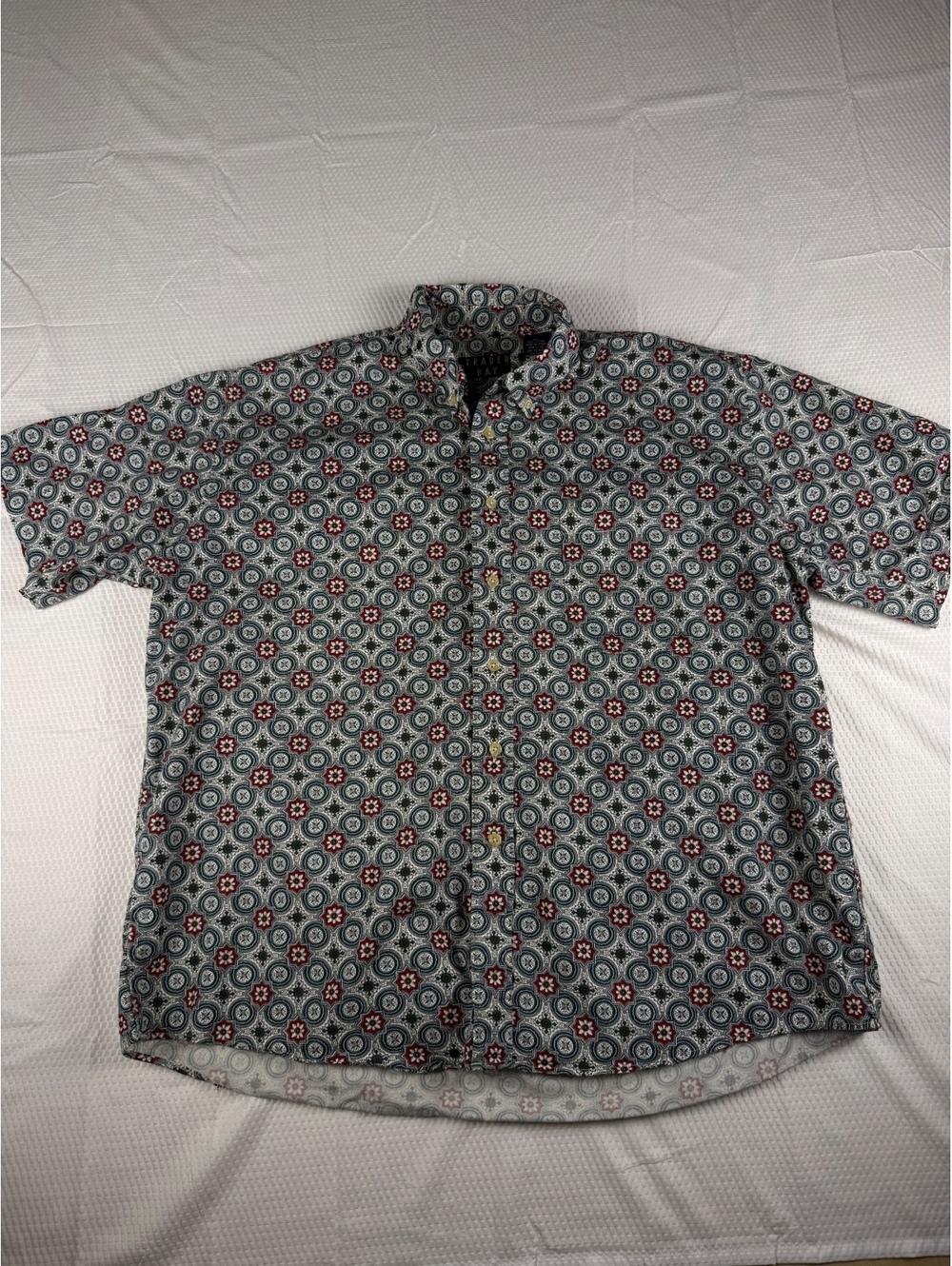 Trader Bay XL Medallion Geometric Button Shirt 100% Cotton Made Korea